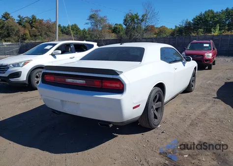 2014 Dodge Challenger Sxt из США, поврежденный, VIN 2C3CDYAG1EH214823